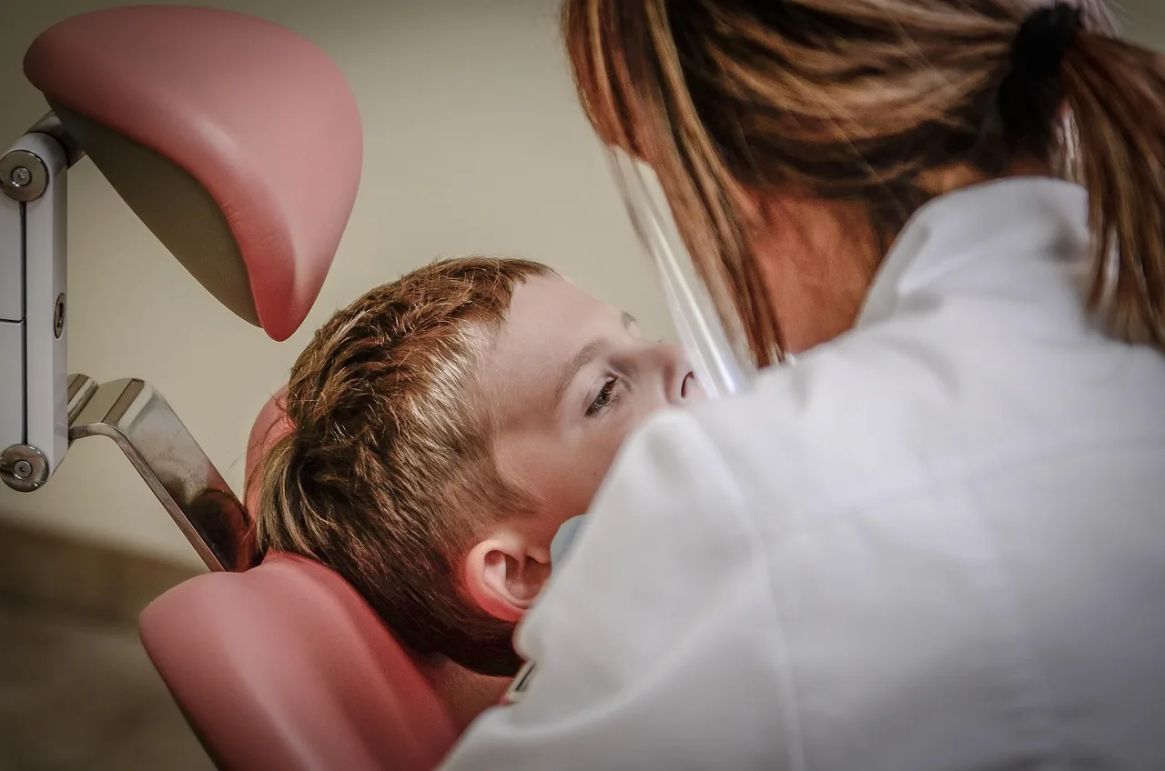 Physician welcoming a patient at the start of a visit